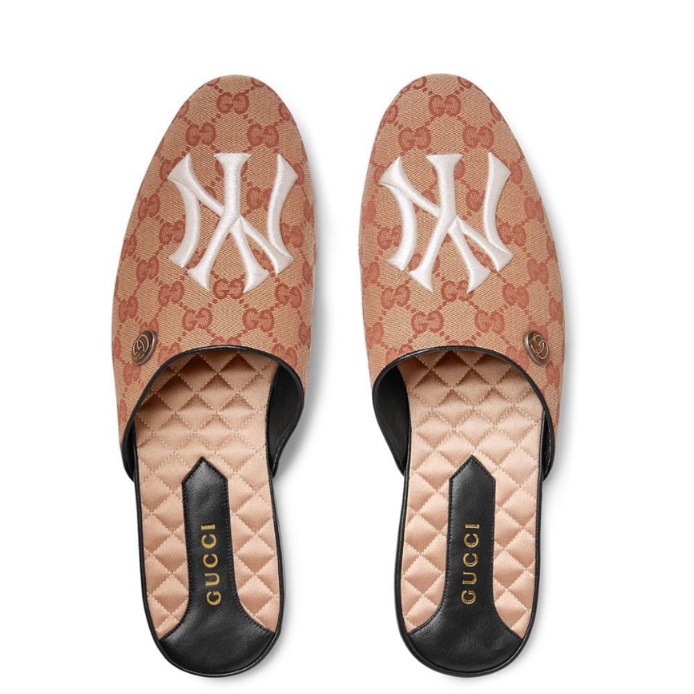 GUCCI X MLB NY YANKEES MONOGRAM SLIPPERS